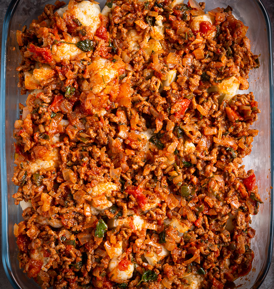 CAULIFLOWER CHEESE BAKE WITH MINCE_MINCE ON CAULIFLOWERS