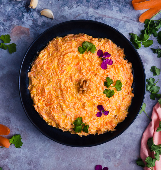 CARROT SALAD WITH YOGHURT, REFRESHING AND LIGHT